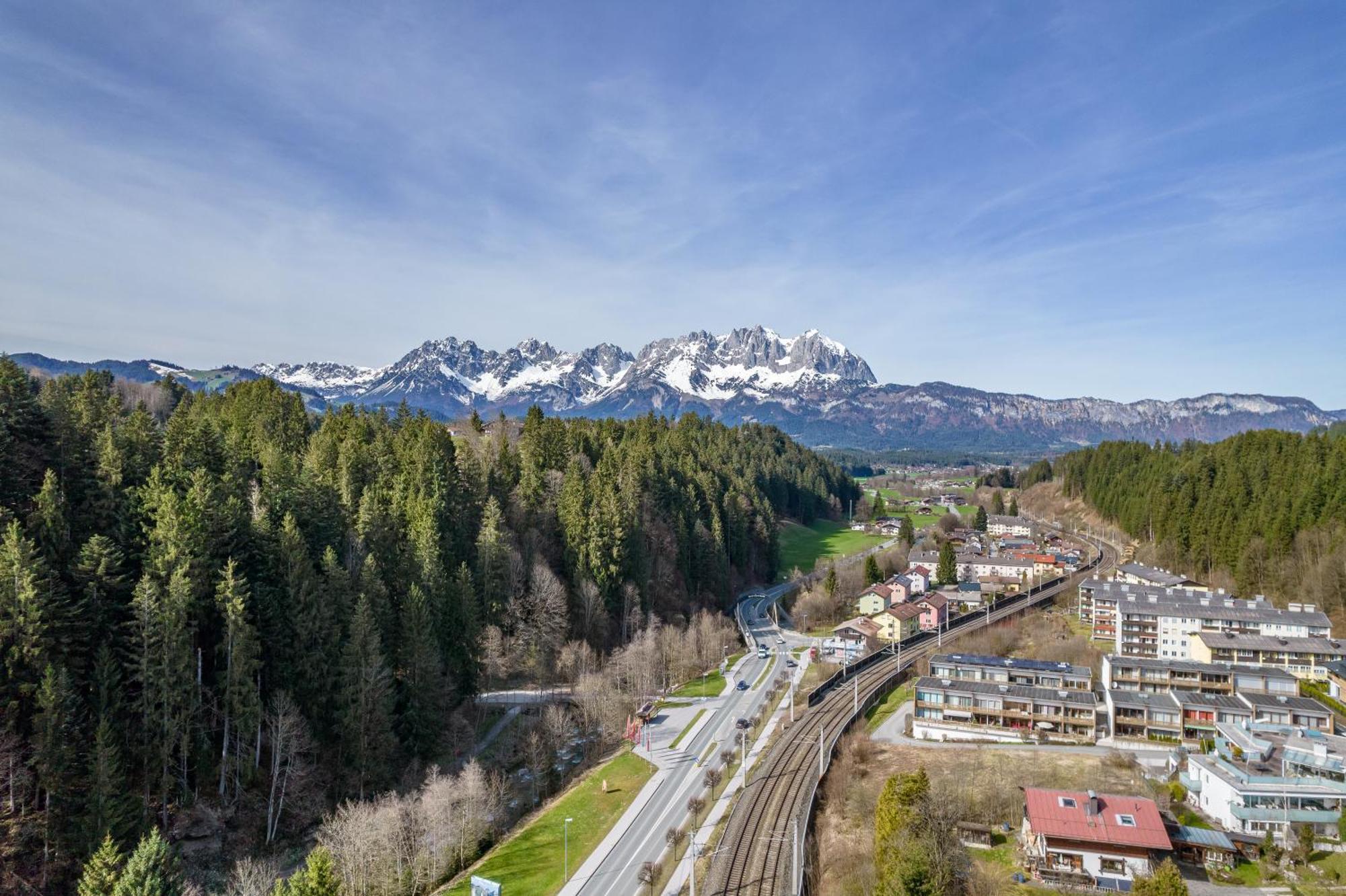 Na-Home Kitzbuehel Streif Exterior foto